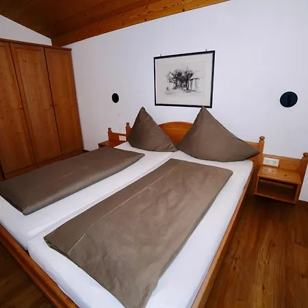 Krabacher Apartment *